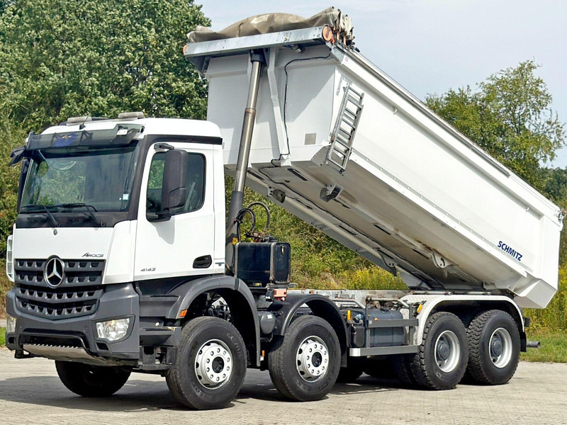 Mercedes-Benz AROCS 4142* KIPPER / 8x4 * TOPZUSTAND - Camião basculante: foto 4 Mercedes-Benz AROCS 4142* KIPPER / 8x4 * TOPZUSTAND - Camião basculante: foto 4