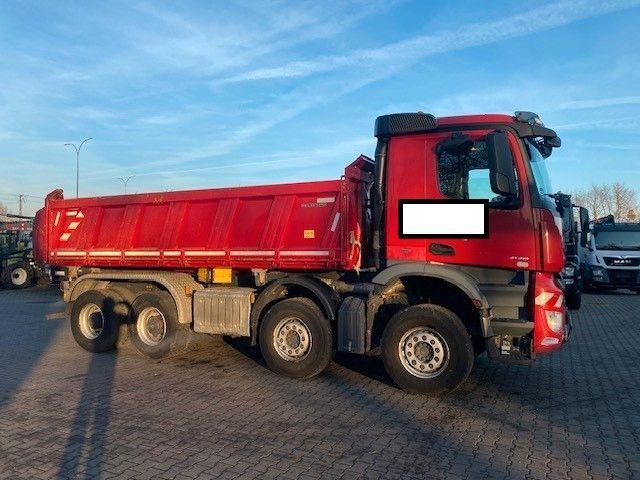 Mercedes-Benz AROCS 4148 8x4 EUR 6 KIPPER MEILLER BORDMATIK - Camião basculante: foto 2 Mercedes-Benz AROCS 4148 8x4 EUR 6 KIPPER MEILLER BORDMATIK - Camião basculante: foto 2