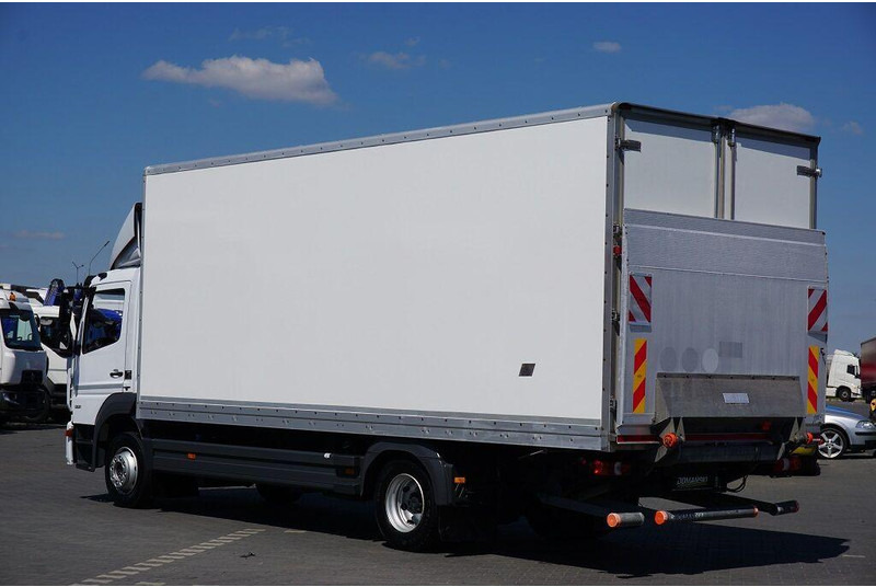 Mercedes-Benz ATEGO / 1221 / ACC / EURO 6 / KONTENER + WINDA / 17 PALET - Camião furgão: foto 5 Mercedes-Benz ATEGO / 1221 / ACC / EURO 6 / KONTENER + WINDA / 17 PALET - Camião furgão: foto 5