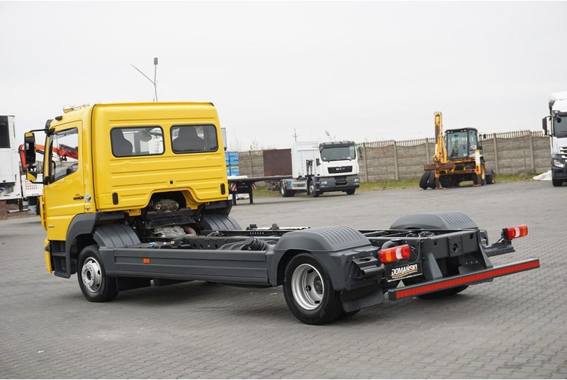 Mercedes-Benz ATEGO / 1224 / ACC / EURO 6 / PODWOZIE DO ZABUDOWY / DŁ. 4,8 M - Camião chassi: foto 5 Mercedes-Benz ATEGO / 1224 / ACC / EURO 6 / PODWOZIE DO ZABUDOWY / DŁ. 4,8 M - Camião chassi: foto 5