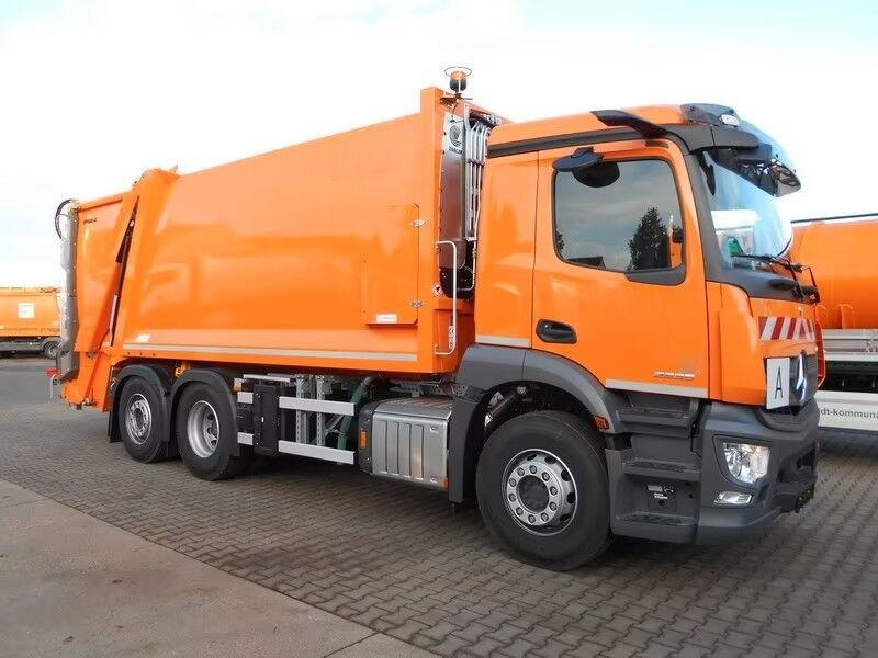Mercedes-Benz Actros 2536 - Garbage truck - Caminhão de lixo: foto 2 Mercedes-Benz Actros 2536 - Garbage truck - Caminhão de lixo: foto 2