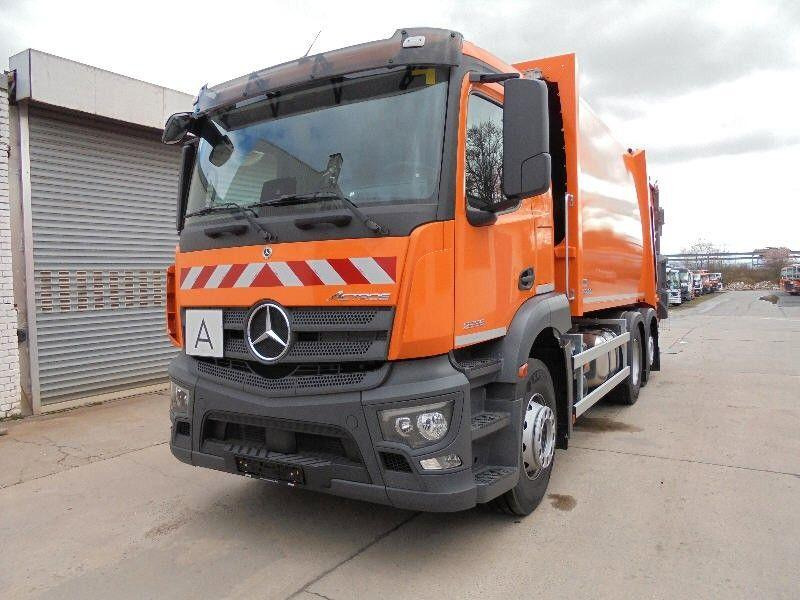 Mercedes-Benz Actros 2536 L 6x2 Garbage truck Faun Variopress 522 - Caminhão de lixo: foto 2 Mercedes-Benz Actros 2536 L 6x2 Garbage truck Faun Variopress 522 - Caminhão de lixo: foto 2