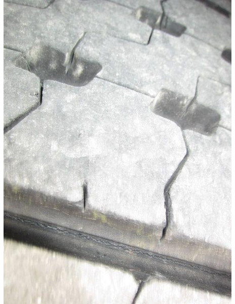 Camião de caixa aberta/ Plataforma, Camião grua Mercedes-Benz Actros 2541 mit Atlas -Kran: foto 16 Camião de caixa aberta/ Plataforma, Camião grua Mercedes-Benz Actros 2541 mit Atlas -Kran: foto 16