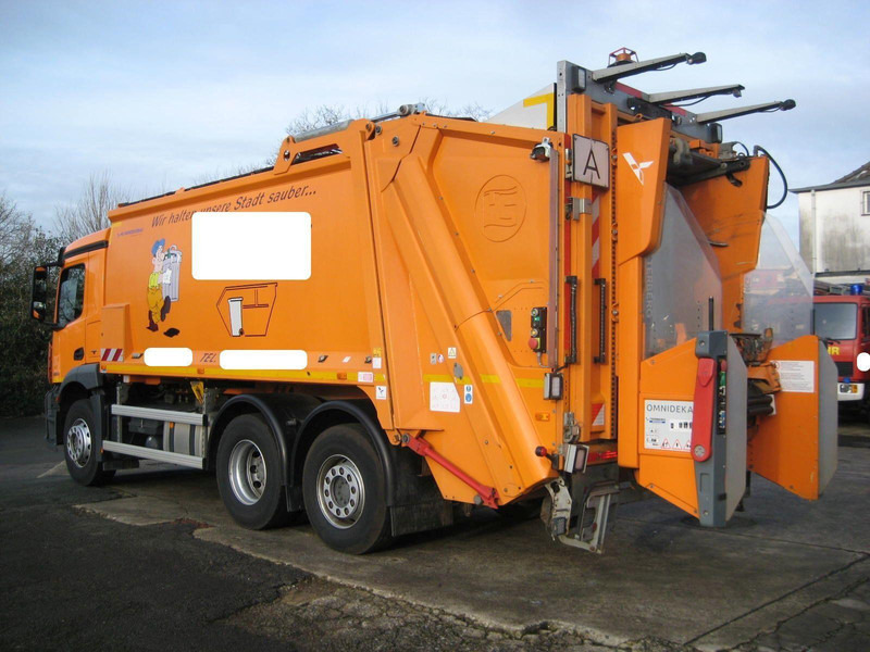 Mercedes-Benz Antos 2533 Garbage truck Terberg Olympus 20W - Caminhão de lixo: foto 4 Mercedes-Benz Antos 2533 Garbage truck Terberg Olympus 20W - Caminhão de lixo: foto 4