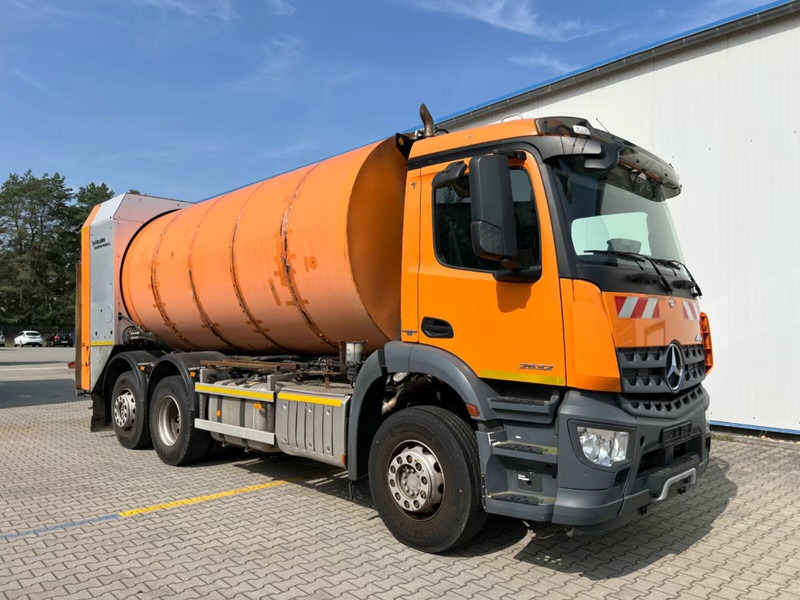 Mercedes-Benz Arocs 2533 - Caminhão de lixo: foto 2 Mercedes-Benz Arocs 2533 - Caminhão de lixo: foto 2