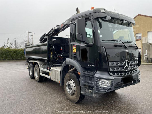 Mercedes-Benz Arocs 2640 - Camião basculante, Camião grua: foto 3 Mercedes-Benz Arocs 2640 - Camião basculante, Camião grua: foto 3