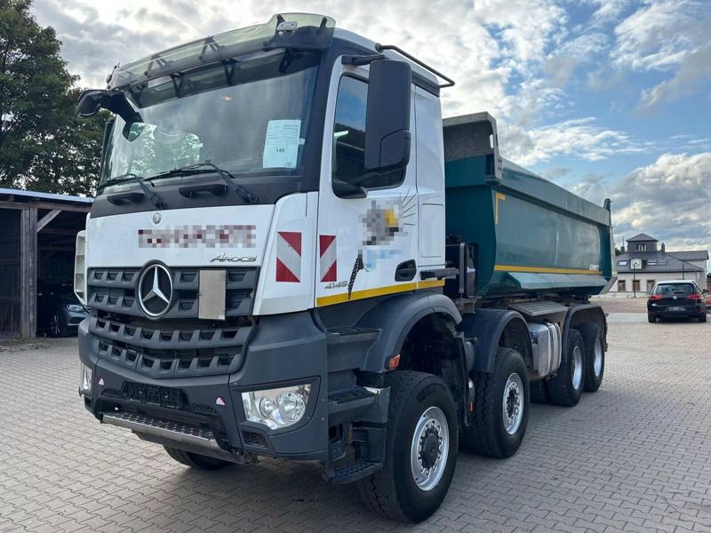 Mercedes-Benz Arocs 4145 AK - Camião basculante: foto 1 Mercedes-Benz Arocs 4145 AK - Camião basculante: foto 1