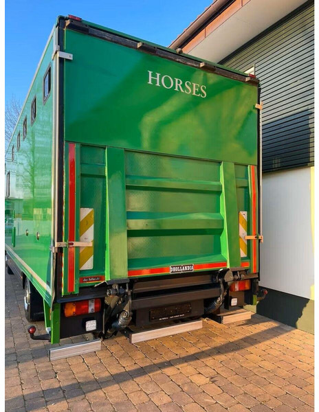 Mercedes-Benz Atego 1018 - Horse transporter - Camião de transporte de cavalos: foto 4 Mercedes-Benz Atego 1018 - Horse transporter - Camião de transporte de cavalos: foto 4