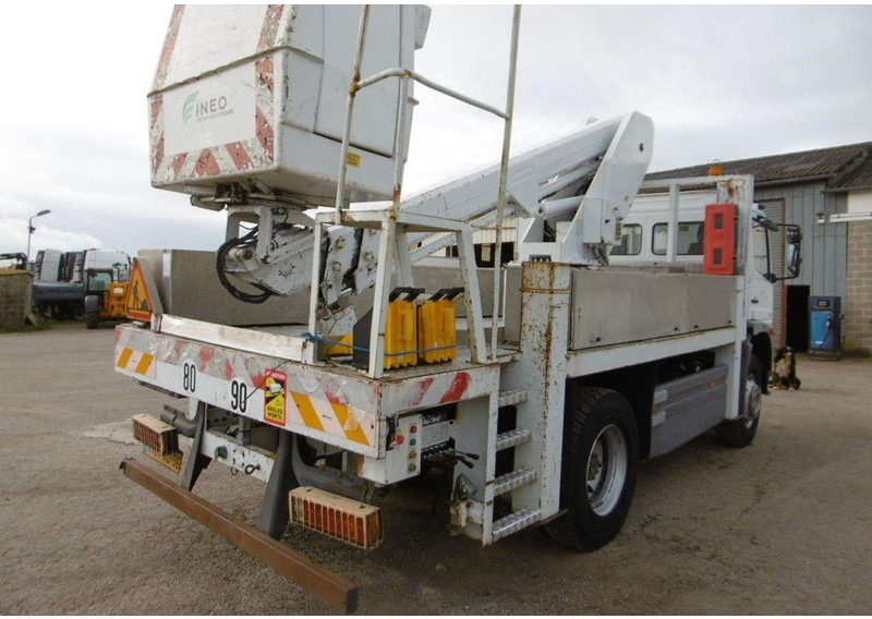 Mercedes-Benz Atego 1318 Nacelle - Lifting basket truck - Caminhão com plataforma aérea: foto 3 Mercedes-Benz Atego 1318 Nacelle - Lifting basket truck - Caminhão com plataforma aérea: foto 3