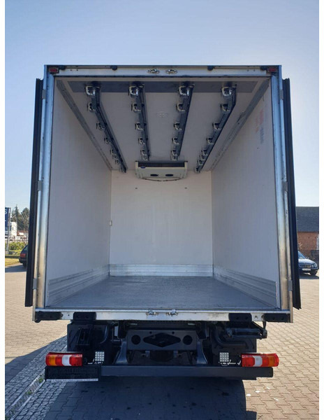 Mercedes-Benz Atego 816 EURO 6 HOOK REFRIGERATOR ROHRBAHNEN - Camião frigorífico: foto 1 Mercedes-Benz Atego 816 EURO 6 HOOK REFRIGERATOR ROHRBAHNEN - Camião frigorífico: foto 1