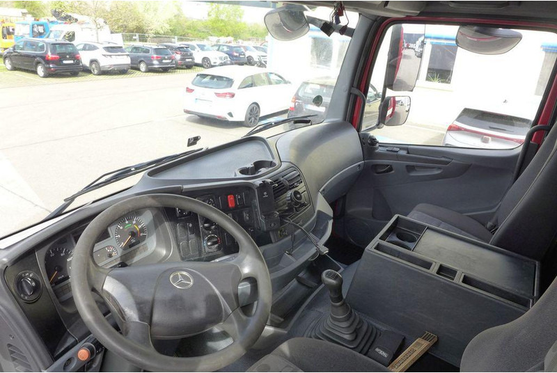 Locação financeira de Mercedes-Benz Axor 1826 *Euro5*TÜV*HIAB 099B-2 DUO*1824 1829 Mercedes-Benz Axor 1826 *Euro5*TÜV*HIAB 099B-2 DUO*1824 1829: foto 6 Locação financeira de Mercedes-Benz Axor 1826 *Euro5*TÜV*HIAB 099B-2 DUO*1824 1829 Mercedes-Benz Axor 1826 *Euro5*TÜV*HIAB 099B-2 DUO*1824 1829: foto 6