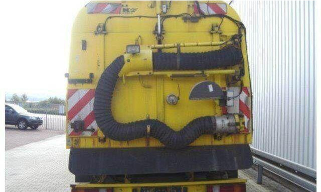 Mercedes-Benz SK 1820 4x2 Schienenreinigungs Kehrmaschine RAIL - Varredora urbana: foto 4 Mercedes-Benz SK 1820 4x2 Schienenreinigungs Kehrmaschine RAIL - Varredora urbana: foto 4