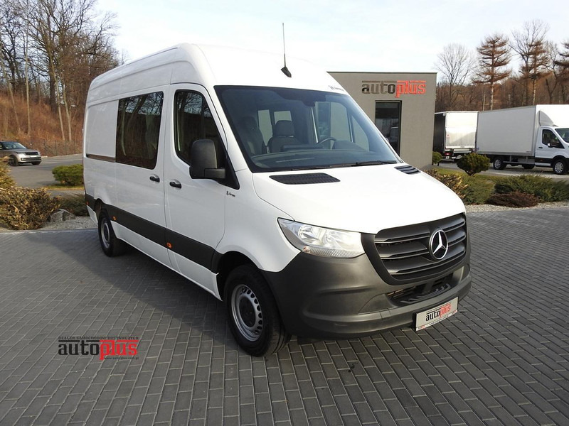Mercedes-Benz SPRINTER 314 FURGON BRYGADÓWKA 6 MIEJSC TEMPOMAT KLIMATYZACJA - Minibus, Furgão de passageiros: foto 1 Mercedes-Benz SPRINTER 314 FURGON BRYGADÓWKA 6 MIEJSC TEMPOMAT KLIMATYZACJA - Minibus, Furgão de passageiros: foto 1