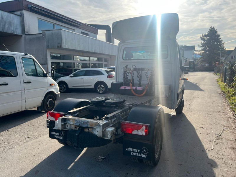 Mercedes-Benz SPRINTER 519 - Camião tractor BE: foto 3 Mercedes-Benz SPRINTER 519 - Camião tractor BE: foto 3