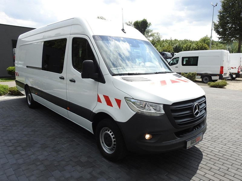 Mercedes-Benz SPRINTER FURGON BRYGADÓWKA 5 MIEJSC TEMPOMAT NAWIGACJA KLIMATYZ - Minibus, Furgão de passageiros: foto 4 Mercedes-Benz SPRINTER FURGON BRYGADÓWKA 5 MIEJSC TEMPOMAT NAWIGACJA KLIMATYZ - Minibus, Furgão de passageiros: foto 4