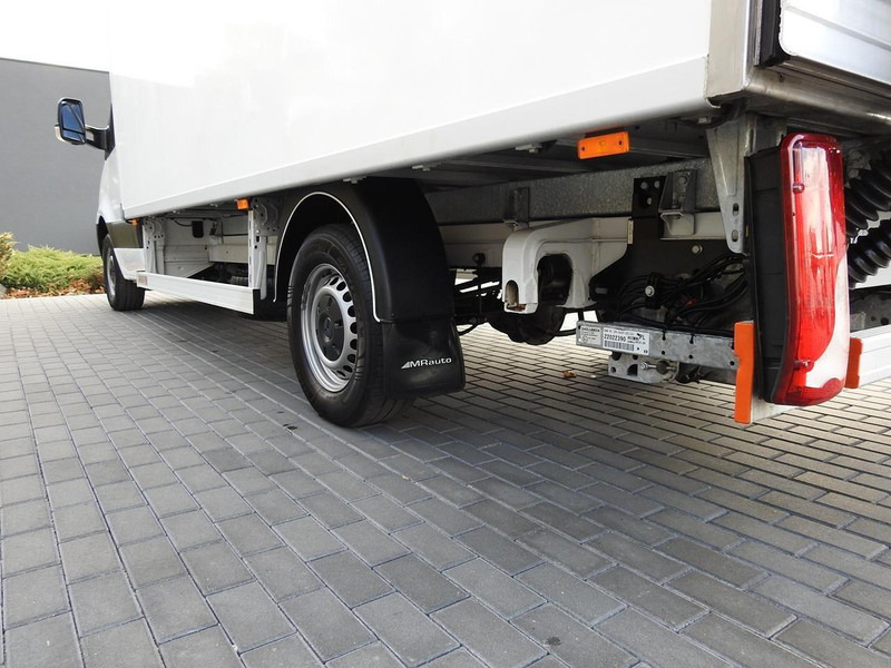 Carrinha de contentor Mercedes-Benz SPRINTER KONTENER WINDA 8 PALET KLIMATYZACJA  150KM [ 235920 ]: foto 15