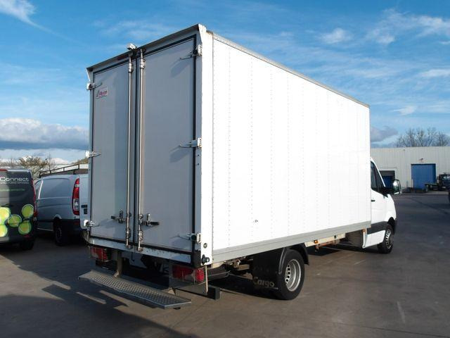 Mercedes-Benz Sprinter 516 CDI Koffer - Carrinha de contentor: foto 5 Mercedes-Benz Sprinter 516 CDI Koffer - Carrinha de contentor: foto 5