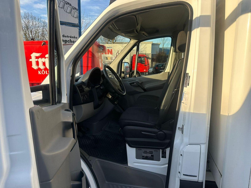 Mercedes-Benz Sprinter 516 CDI Koffer - Carrinha de contentor: foto 5 Mercedes-Benz Sprinter 516 CDI Koffer - Carrinha de contentor: foto 5