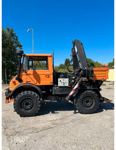 Mercedes-Benz UNIMOG - Motocultivador: foto 1 Mercedes-Benz UNIMOG - Motocultivador: foto 1