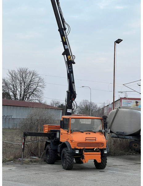 Mercedes-Benz UNIMOG - Motocultivador: foto 1 Mercedes-Benz UNIMOG - Motocultivador: foto 1