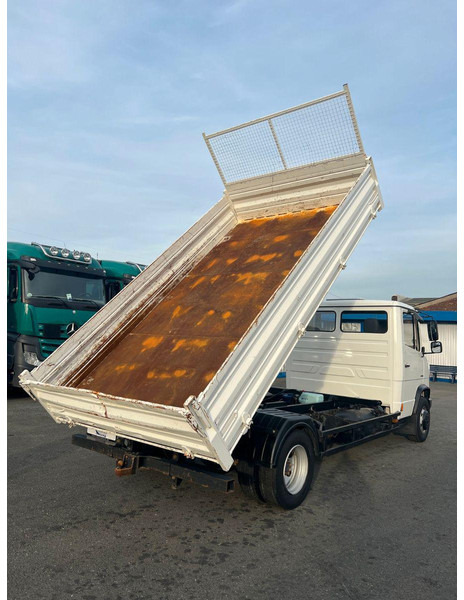 Mercedes-Benz Vario 816 816/AHK/ Blatt-Blatt /Radstand 4250mm - Camião basculante: foto 4 Mercedes-Benz Vario 816 816/AHK/ Blatt-Blatt /Radstand 4250mm - Camião basculante: foto 4