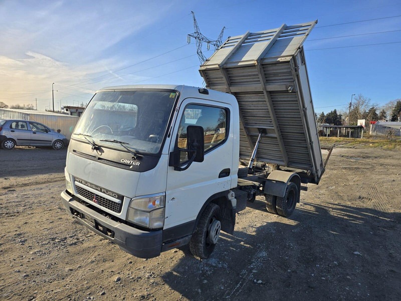 Mitsubishi Canter Fuso 3,0 d - 3 sided Tipper - Carrinha basculante: foto 2 Mitsubishi Canter Fuso 3,0 d - 3 sided Tipper - Carrinha basculante: foto 2