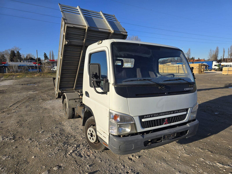 Mitsubishi Canter Fuso 3,0 d - 3 sided Tipper - Carrinha basculante: foto 1 Mitsubishi Canter Fuso 3,0 d - 3 sided Tipper - Carrinha basculante: foto 1