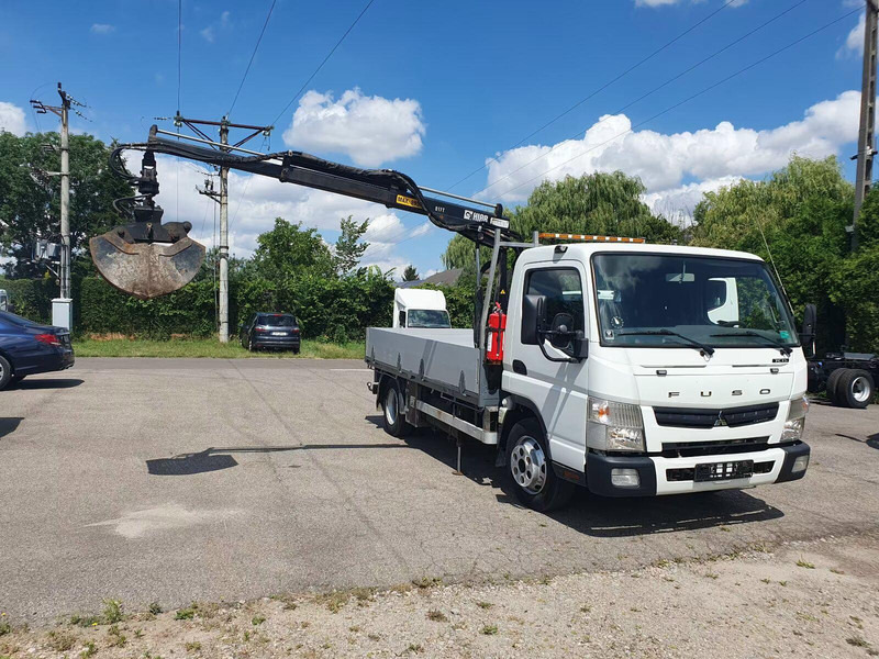 Mitsubishi Fuso Canter 7C15 - Flatbed truck + crane - Camião de caixa aberta/ Plataforma, Camião grua: foto 2 Mitsubishi Fuso Canter 7C15 - Flatbed truck + crane - Camião de caixa aberta/ Plataforma, Camião grua: foto 2