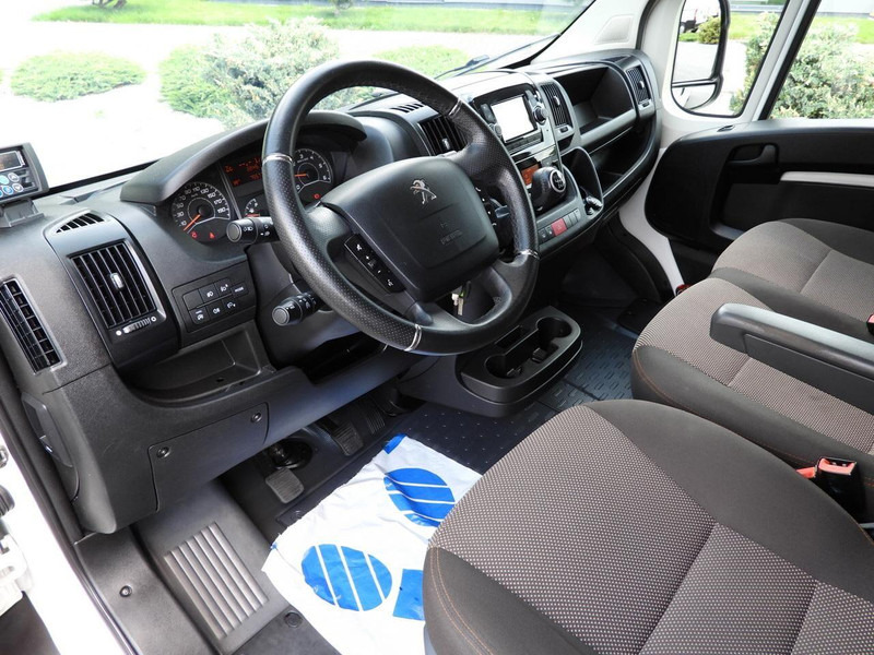 Peugeot BOXER CHŁODNIA KONTENER 0*C 8 PALET TEMPOMAT LEDY KLIMATYZACJA - Carrinha de contentor: foto 2 Peugeot BOXER CHŁODNIA KONTENER 0*C 8 PALET TEMPOMAT LEDY KLIMATYZACJA - Carrinha de contentor: foto 2