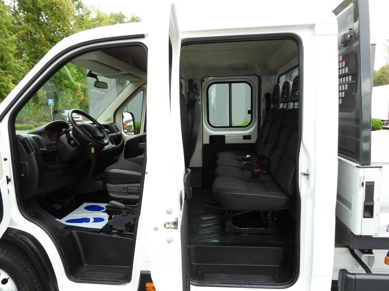 Peugeot BOXER SKRZYNIA PODWÓJNA KABINA DOKA 7 MIEJSC TEMPOMAT KLIMATYZAC - Carrinha de caixa aberta, Carrinha cabine dupla: foto 5 Peugeot BOXER SKRZYNIA PODWÓJNA KABINA DOKA 7 MIEJSC TEMPOMAT KLIMATYZAC - Carrinha de caixa aberta, Carrinha cabine dupla: foto 5