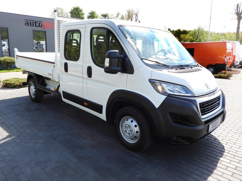 Peugeot BOXER WYWROTKA PODWÓJNA KABINA DOKA 7 MIEJSC TEMPOMAT KLIMATYZA - Camião basculante: foto 4 Peugeot BOXER WYWROTKA PODWÓJNA KABINA DOKA 7 MIEJSC TEMPOMAT KLIMATYZA - Camião basculante: foto 4
