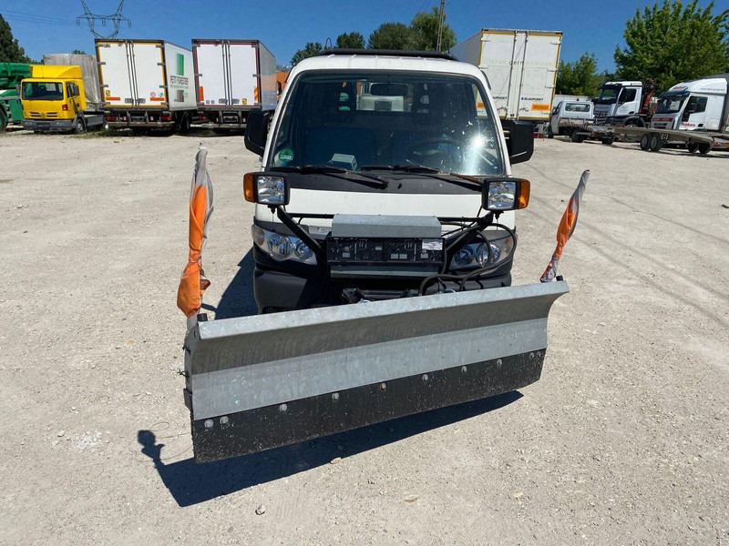 Piaggio Porter 1,2 d Pfau S90 - 4x4 - Tipper - snowplow - Carrinha basculante: foto 5 Piaggio Porter 1,2 d Pfau S90 - 4x4 - Tipper - snowplow - Carrinha basculante: foto 5