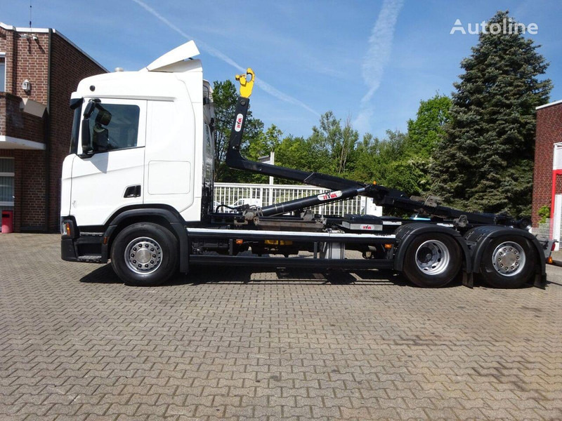 Scania R450 Hook lift truck 6x2 - Camião polibenne: foto 2 Scania R450 Hook lift truck 6x2 - Camião polibenne: foto 2
