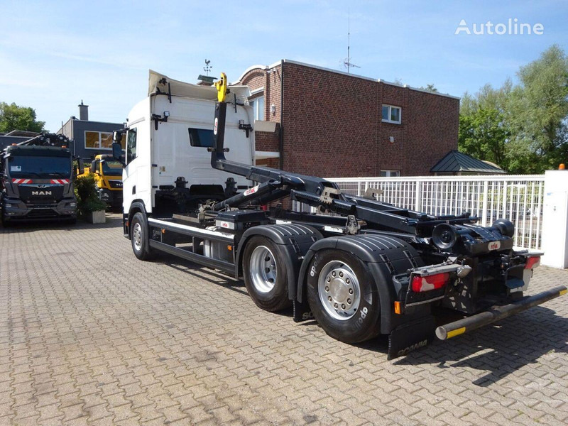 Scania R450 Hook lift truck 6x2 - Camião polibenne: foto 5 Scania R450 Hook lift truck 6x2 - Camião polibenne: foto 5