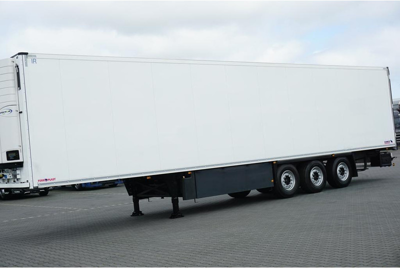 Schmitz Cargobull CHŁODNIA / CARRIER VECTOR 1550 - Semi-reboque frigorífico: foto 3 Schmitz Cargobull CHŁODNIA / CARRIER VECTOR 1550 - Semi-reboque frigorífico: foto 3