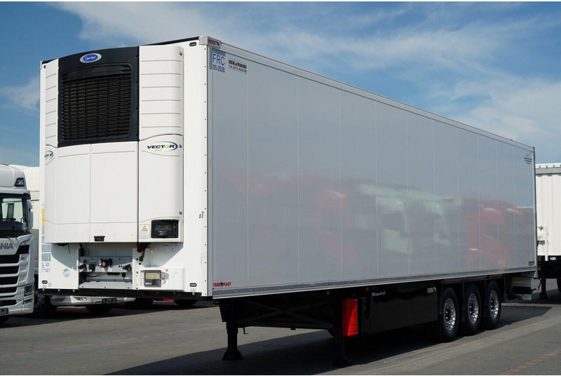 Schmitz Cargobull CHŁODNIA / CARRIER VECTOR 1550 / DOPPELSTOCK / OŚ PODNOSZONA / K - Semi-reboque frigorífico: foto 1 Schmitz Cargobull CHŁODNIA / CARRIER VECTOR 1550 / DOPPELSTOCK / OŚ PODNOSZONA / K - Semi-reboque frigorífico: foto 1