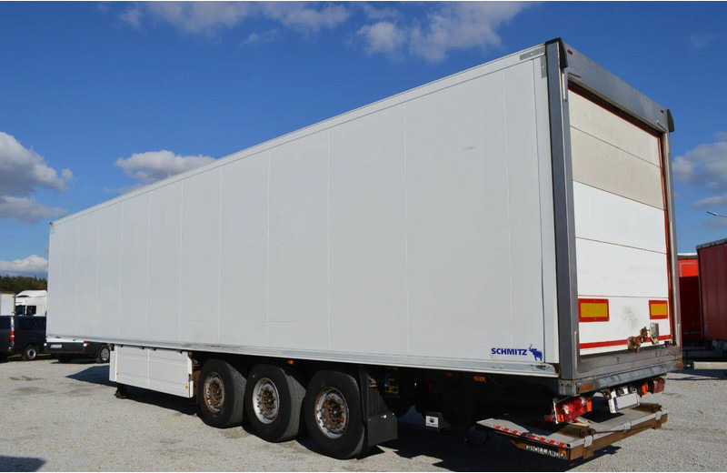 Schmitz Cargobull SKO 24REFRIGERATOR + LIFT ROLLER SHUTTER CARRIER VECTOR 1850Mtº - Semi-reboque frigorífico: foto 5 Schmitz Cargobull SKO 24REFRIGERATOR + LIFT ROLLER SHUTTER CARRIER VECTOR 1850Mtº - Semi-reboque frigorífico: foto 5