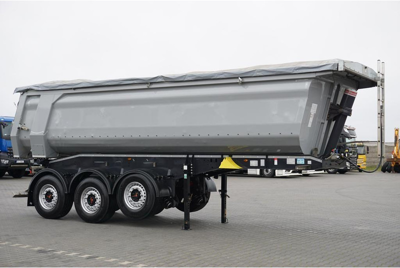 Schwarzmüller / WYWROTKA / 27 M3 / 2 X OŚ PODNOSZONA - Semi-reboque basculante: foto 4 Schwarzmüller / WYWROTKA / 27 M3 / 2 X OŚ PODNOSZONA - Semi-reboque basculante: foto 4