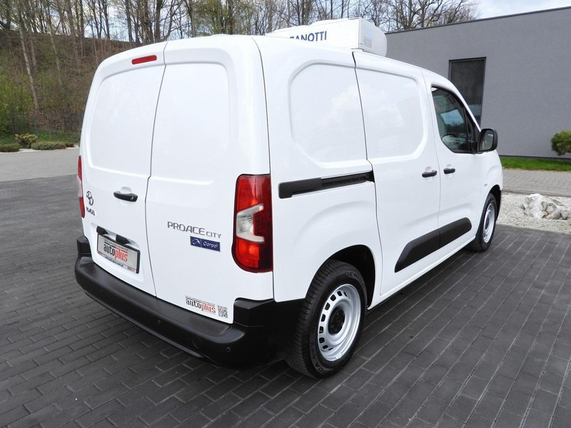 Carrinha frigorífica Toyota PROACE CITY FURGON CHŁODNIA -15*C ZASILANIE 230V TEMPOMAT KLIM: foto 15 Carrinha frigorífica Toyota PROACE CITY FURGON CHŁODNIA -15*C ZASILANIE 230V TEMPOMAT KLIM: foto 15