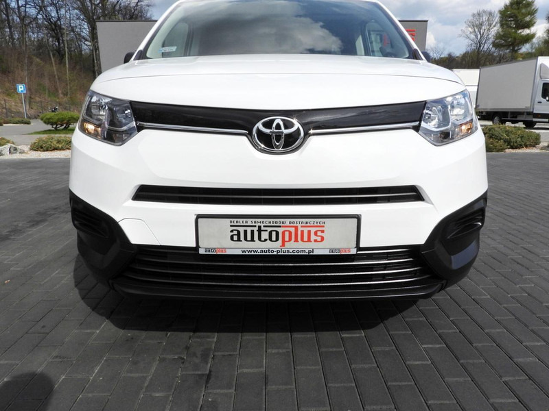 Carrinha frigorífica Toyota PROACE CITY FURGON CHŁODNIA -15*C ZASILANIE 230V TEMPOMAT KLIM: foto 16 Carrinha frigorífica Toyota PROACE CITY FURGON CHŁODNIA -15*C ZASILANIE 230V TEMPOMAT KLIM: foto 16