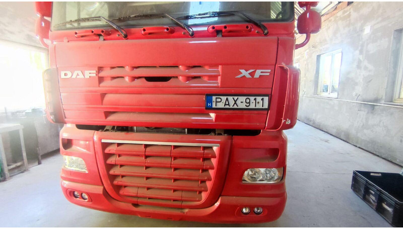 DAF XF 105.460 Lowdeck - MEGA - Tractor: foto 3 DAF XF 105.460 Lowdeck - MEGA - Tractor: foto 3