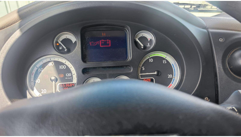 Tractor DAF XF 105.460 Lowdeck - MEGA: foto 13 Tractor DAF XF 105.460 Lowdeck - MEGA: foto 13