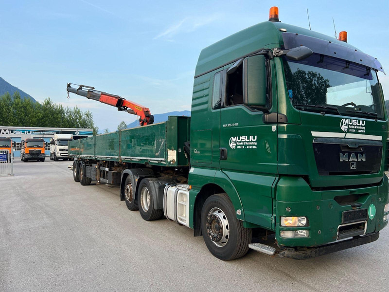MAN TGX 26.440 6x2 + Flatbed semi trailer + Crane PK26002 - Tractor: foto 2 MAN TGX 26.440 6x2 + Flatbed semi trailer + Crane PK26002 - Tractor: foto 2