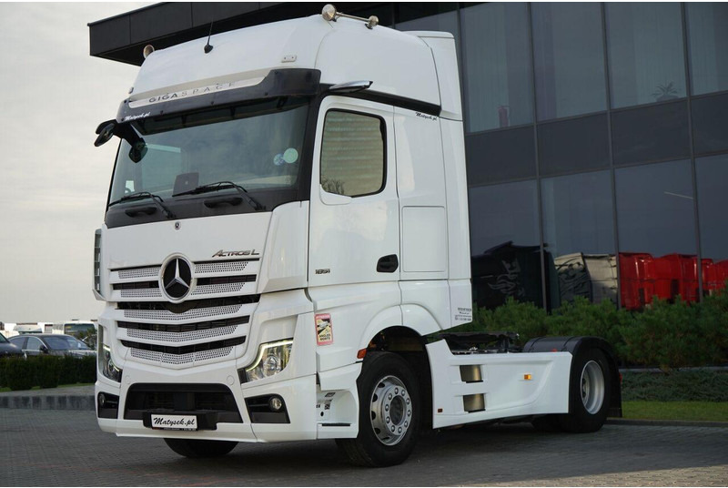 Mercedes-Benz ACTROS L 1851 / GIGA SPACE / RETARDER / 2022 R - Tractor: foto 1 Mercedes-Benz ACTROS L 1851 / GIGA SPACE / RETARDER / 2022 R - Tractor: foto 1