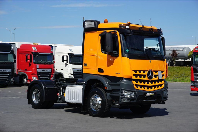 Mercedes-Benz AROCS / 1848 / E 6 / ACC / 4 X 4 / HAD / HYDRAULIKA / RETARDER - Tractor: foto 2 Mercedes-Benz AROCS / 1848 / E 6 / ACC / 4 X 4 / HAD / HYDRAULIKA / RETARDER - Tractor: foto 2