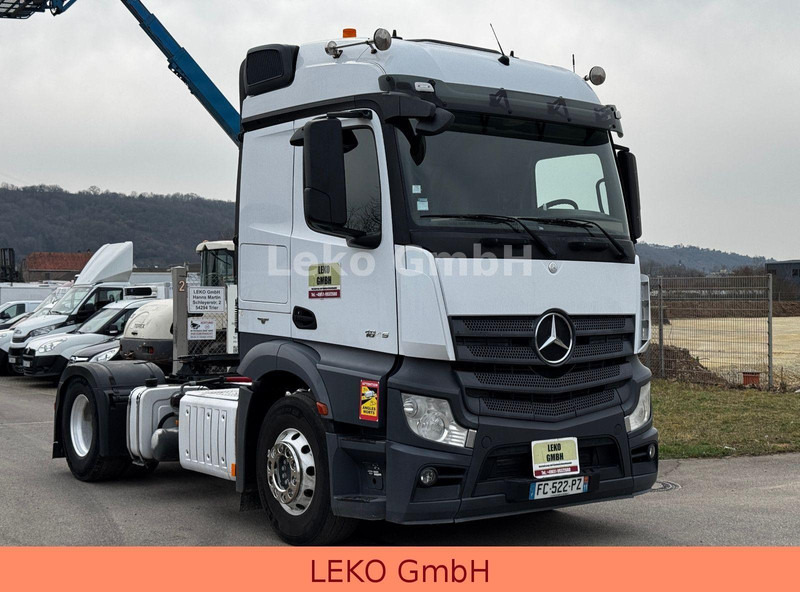 Mercedes-Benz Actros 1845 - Tractor: foto 1 Mercedes-Benz Actros 1845 - Tractor: foto 1