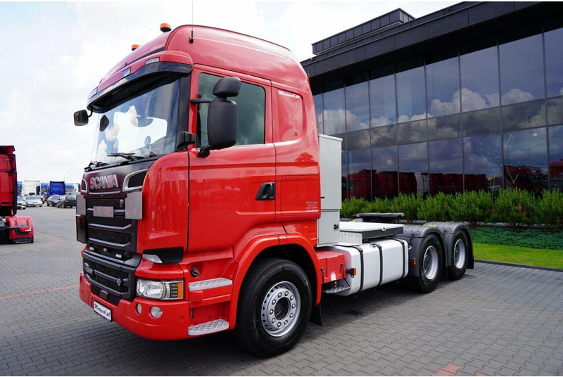 Scania R 580 / V8 / 6x4 / DMC: 150.000 KG / RETARDER / I-PARK COOL / PE - Tractor: foto 4 Scania R 580 / V8 / 6x4 / DMC: 150.000 KG / RETARDER / I-PARK COOL / PE - Tractor: foto 4