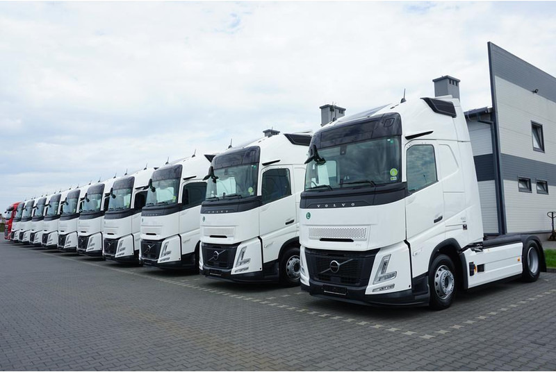 Volvo FH / AREO / 460 / I – SAVE / XL / EURO 6 / ACC / I -COOL / NOWY - Tractor: foto 1 Volvo FH / AREO / 460 / I – SAVE / XL / EURO 6 / ACC / I -COOL / NOWY - Tractor: foto 1