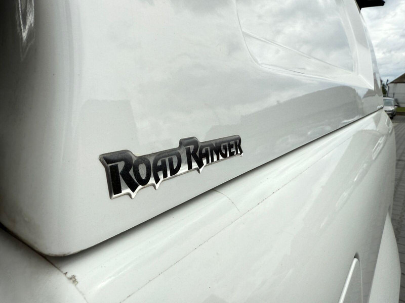 Automóvel Volkswagen Amarok DC 2.0 TDI 4Mot Basic: foto 12 Automóvel Volkswagen Amarok DC 2.0 TDI 4Mot Basic: foto 12