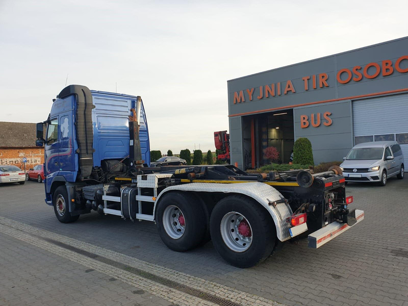 Volvo FH 16 750 - Camião polibenne: foto 3 Volvo FH 16 750 - Camião polibenne: foto 3